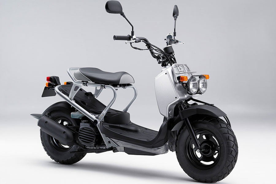 Honda | 遊び心にあふれたデザインのネイキッドスクーター「ZOOMER」と