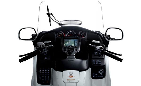 ゴールドウイング ナビゲーションシステム