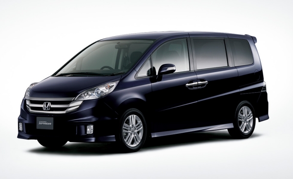 Honda ステップ ワゴン国内累計販売台数100万台達成を記念した特別仕様車 スマートスタイル エディション Hddナビ スマートスタイル エディション を発売