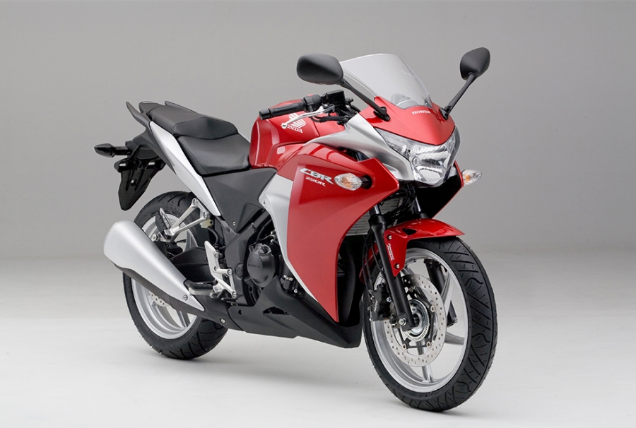 Honda アジアを生産拠点とした新型ロードスポーツモデル Cbr250r を発表