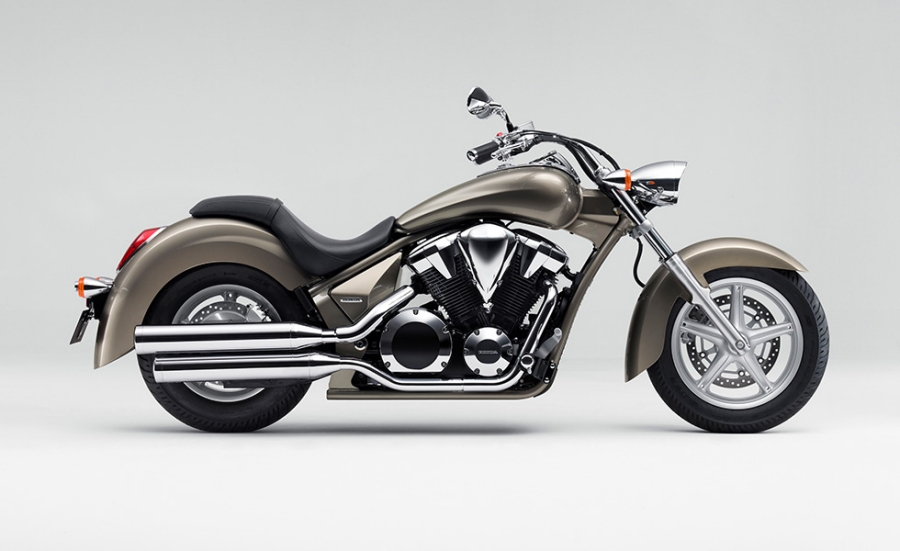 Honda 大型クルーザーモデル Vt1300 シリーズのカラーリングを変更し発売 Honda 大型クルーザーモデル Vt1300 シリーズのカラーリングを変更し発売