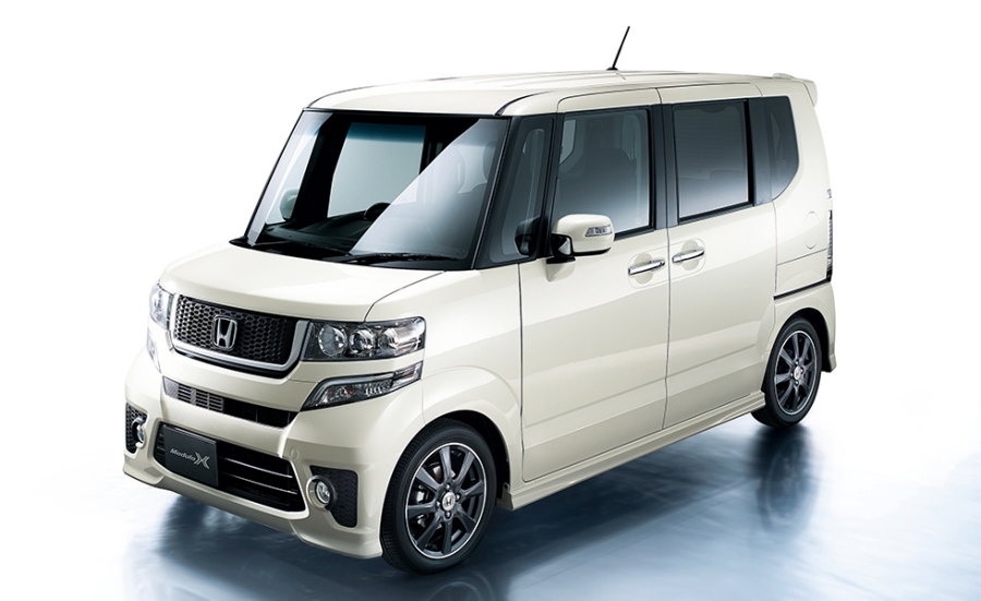 Honda N Box シリーズを一部改良し発売 燃費向上に加え 装備をさらに充実