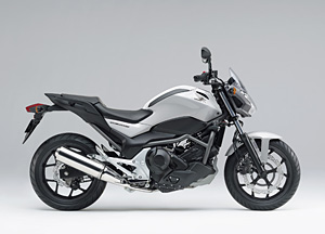 NC700S Dual Clutch Transmission<ABS> パールサンビームホワイト NC700S Dual Clutch Transmission<ABS> パールサンビームホワイト