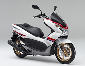 PCX Special Edition (パールヒマラヤズホワイト) PCX Special Edition (パールヒマラヤズホワイト)
