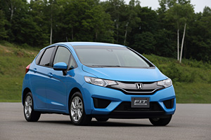 新型フィット ハイブリッド 市販予定車 新型フィット ハイブリッド 市販予定車