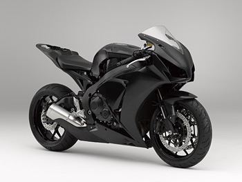 CBR1000RR レースベース車 * 写真は試作車のため、ウインドスクリーンの形状が 実車とは異なります CBR1000RR レースベース車 * 写真は試作車のため、ウインドスクリーンの形状が 実車とは異なります