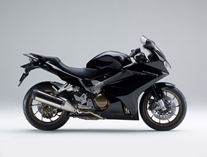 VFR800F(ダークネスブラックメタリック) VFR800F(ダークネスブラックメタリック)