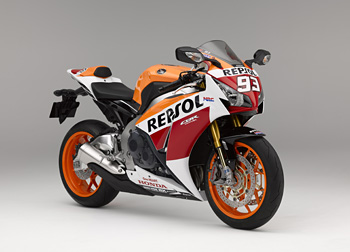 CBR1000RR SP Champion Special (同梱ステッカーを貼付した状態です) CBR1000RR SP Champion Special (同梱ステッカーを貼付した状態です)