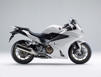 VFR800F(パールグレアホワイト) VFR800F(パールグレアホワイト)
