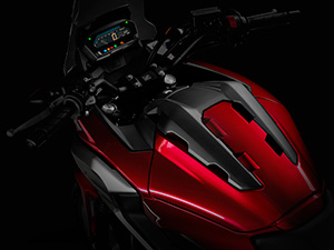 NC750X(ラゲッジボックス) NC750X(ラゲッジボックス)