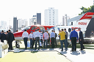 2015 LABACEで初公開されたHondaJet 2015 LABACEで初公開されたHondaJet