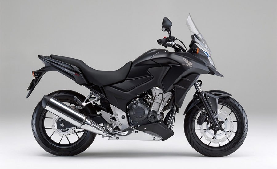 Honda 力強いクロスオーバースタイルをさらに強調するとともに 各部の熟成を図った 400x を発売