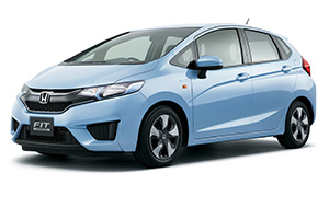 ベース車:FIT HYBRID ベース車:FIT HYBRID