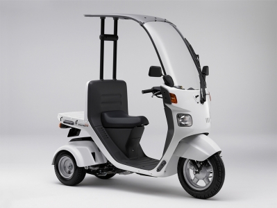 Honda 原付三輪スクーター ジャイロx ジャイロキャノピー の法規対応とメンテナンス性を向上し発売