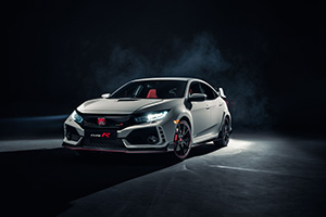 新型シビック TYPE R 量産モデル