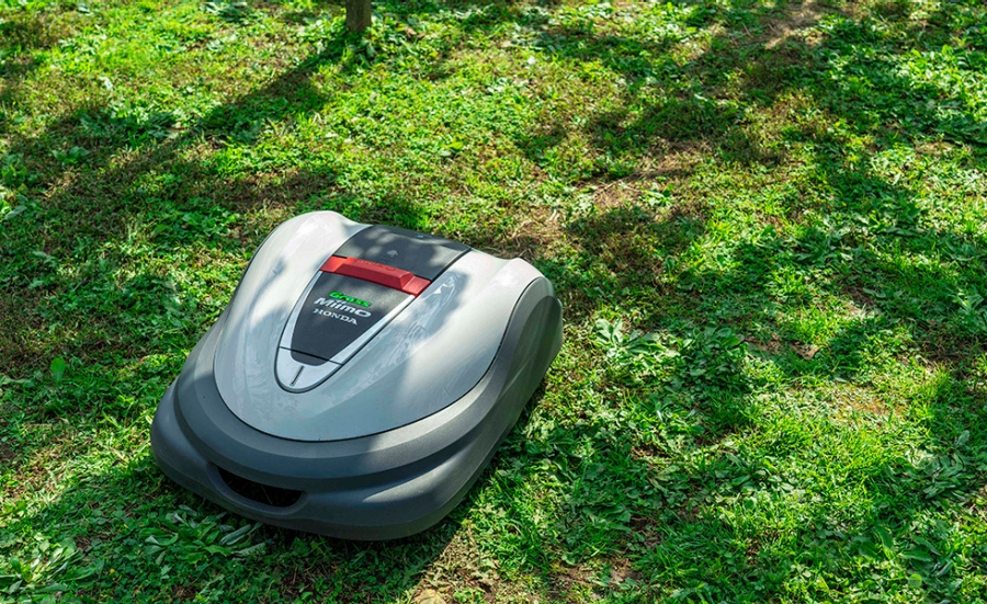 Honda ロボット草刈機 Grass Miimo をホームページで先行公開