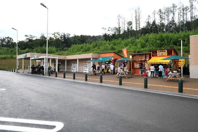 占冠PA上り線全景です。