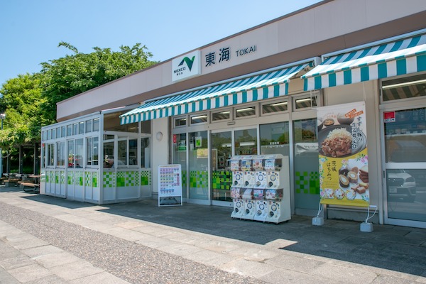 テラス席があるこじんまりとしたPAです。