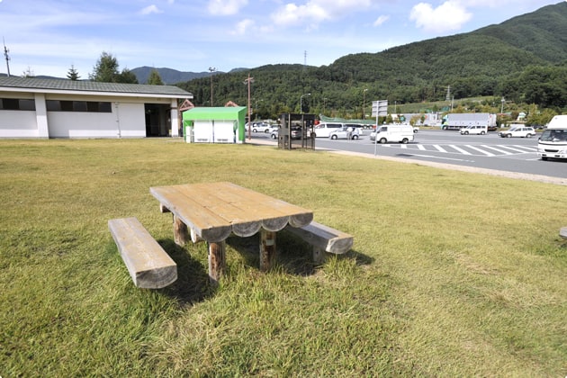 入口側の緑地です。