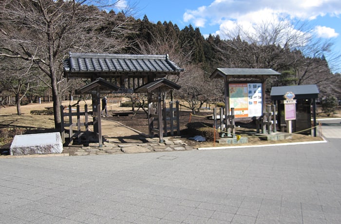 出口側にも庭園があります。