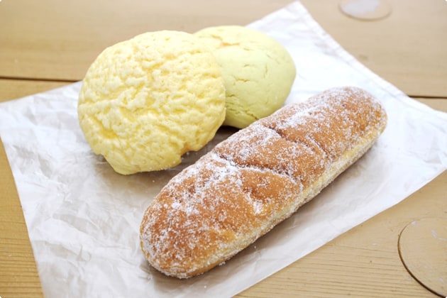 ジャンボメロンパンやあげパンもおすすめですよ。