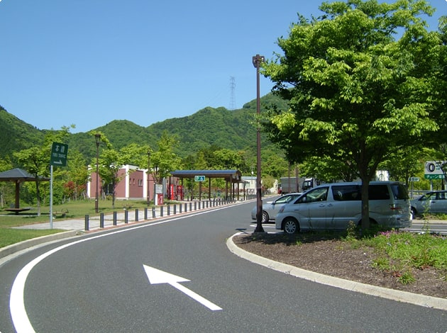 パーキングエリア全景です。