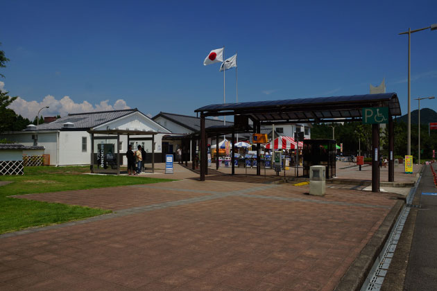 サービスエリア全景です。