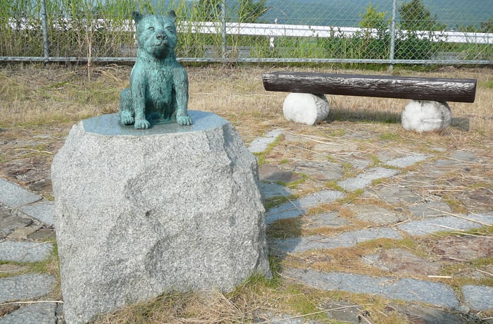 犬だけのモニュメントもありますよ。
