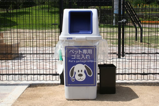 わんこ専用のゴミ箱もありますよ。