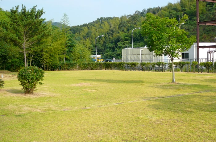 わんことのお散歩に最適な広い園地があります。