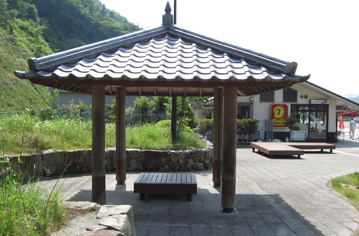 あずまやも和風です。