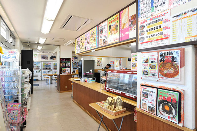 スナックコーナー。