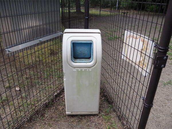 わんこ専用のゴミ箱もあります。