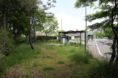 一休みするのにちょうど良い広さの緑地です。