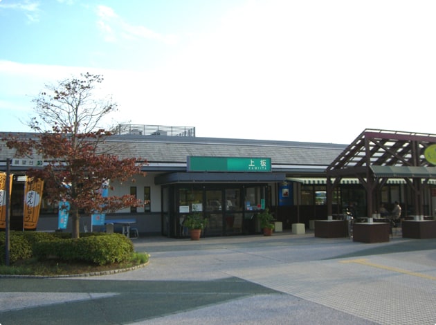 お店へは、こちらから。
