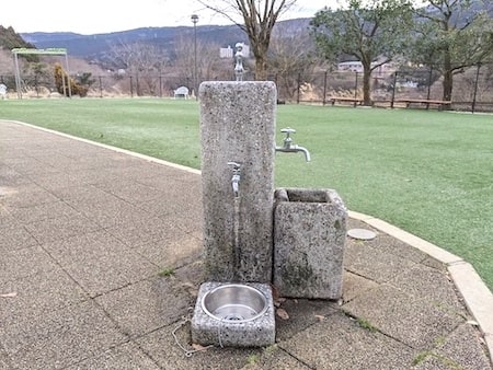 わんこ専用の水飲み場も設置されています。