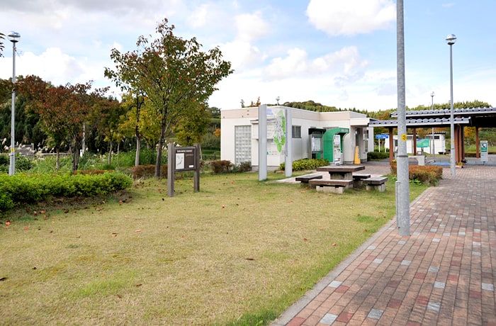 わんことのお散歩はこちらの緑地でどうぞ！