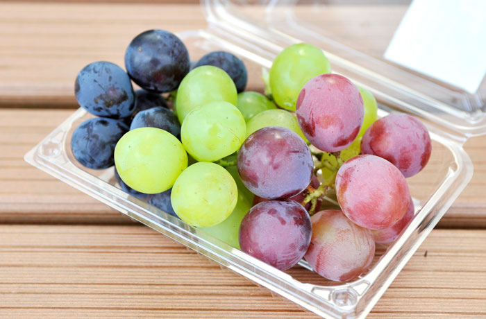 新鮮な果物や野菜を、お土産にいかが？