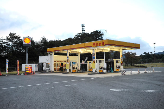 ガソリンは早めに給油して、次の目的地までも安全運転ですね。