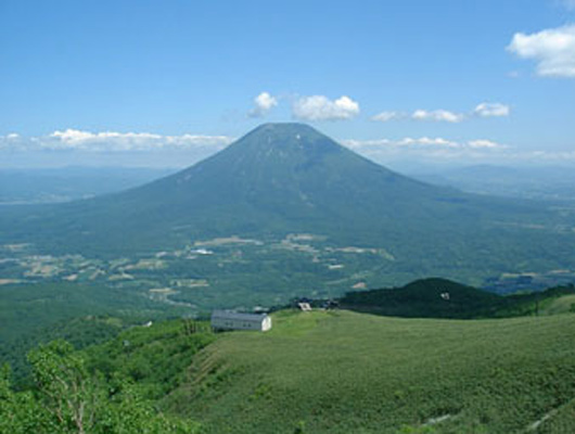 エゾ富士と呼ばれる「羊蹄山」。眺めているだけで、心が和みます。