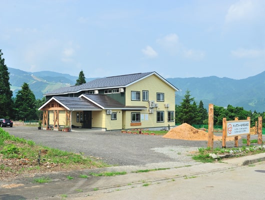 新潟県で最大級のドッグランを併設！わんこと飼い主さんのための宿
