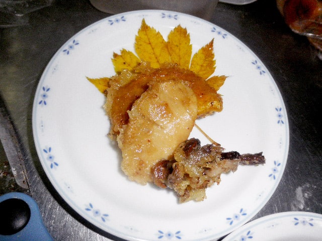 秋は採れたて肉厚きのこを天ぷらで！