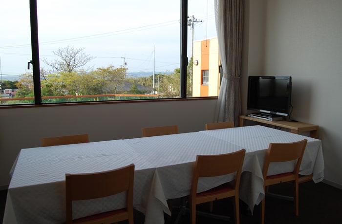 ダイニングは個室もあります。（要事前予約）
