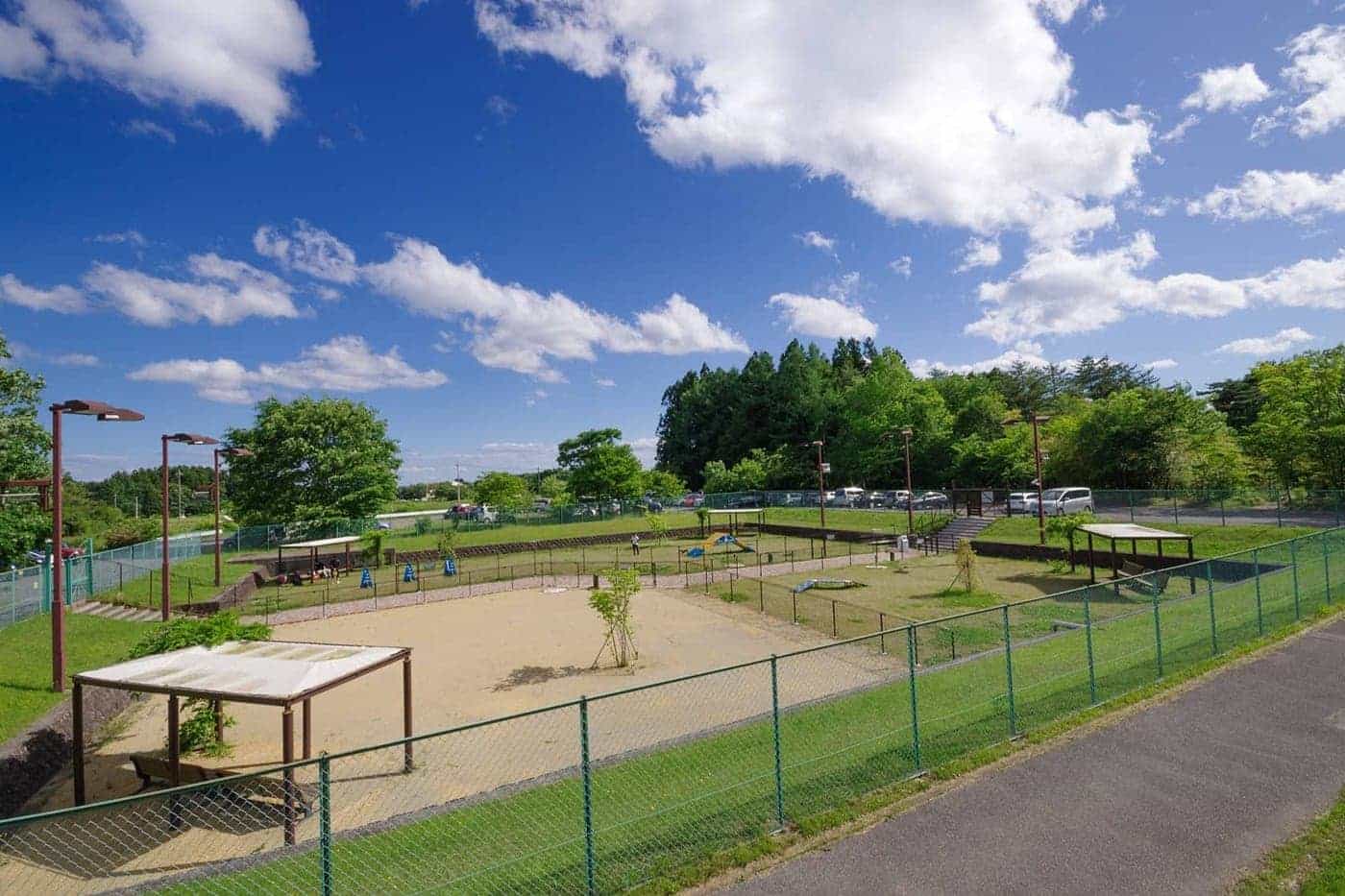 宿泊客に無料開放される専用ドッグランはこの広さ