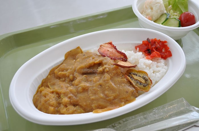 オススメメニューの「フルーツカレー」。とっても美味しいですよ！