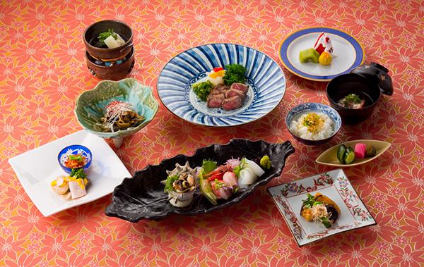 お食事は季節の和食会席料理