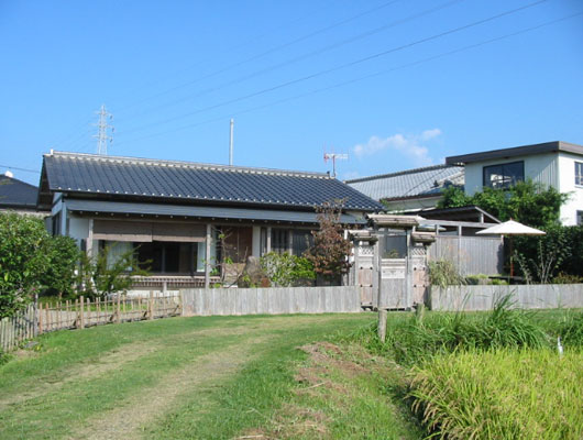 風情ある一軒家で、のんびりとした時間を楽しもう！