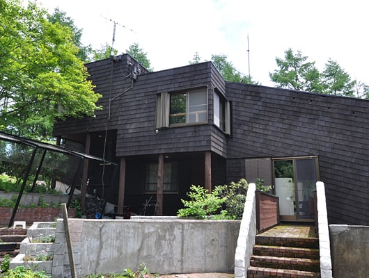 森に囲まれた貸別荘タイプのコテージ。軽井沢観光の拠点にオススメ！