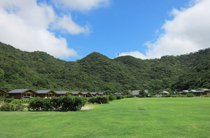 山々に囲まれたキャンプ場。空気がとっても美味しいですよ！