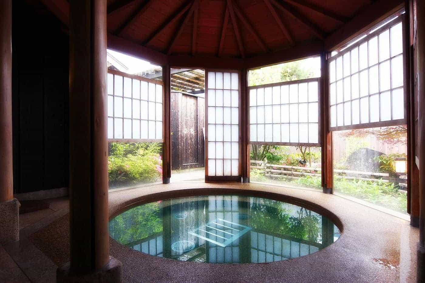 西国28番札所「成相寺」の観音様からいただいたありがたいお湯